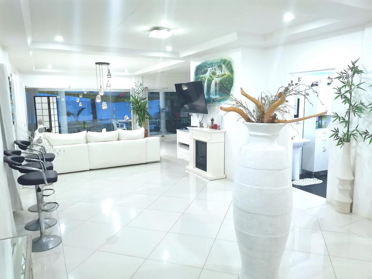 Maria  Beach Front White House Villa מראה חיצוני תמונה